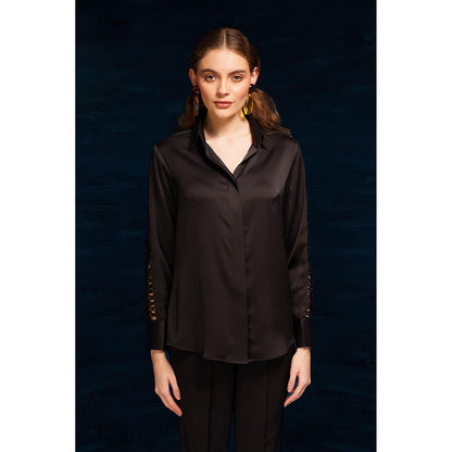 THE SILK LOVE Aesthetic Waves Satin Crepe Shirt In Black