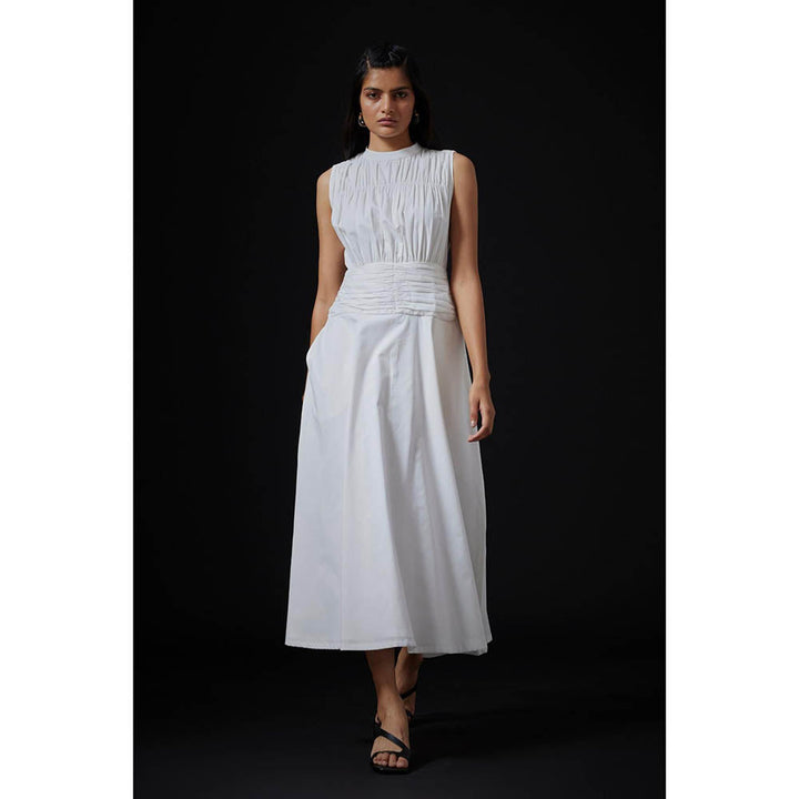 The Summer House Shae - Blanc White Round Neck Midi Dress