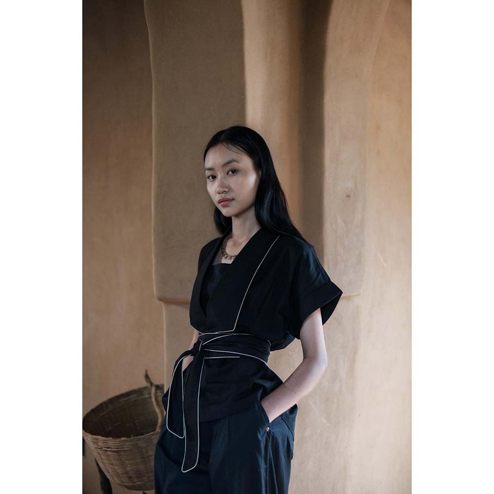 The Terra tribe Black Berlin Shawl Collar Jacket with Belt (Set of 2)