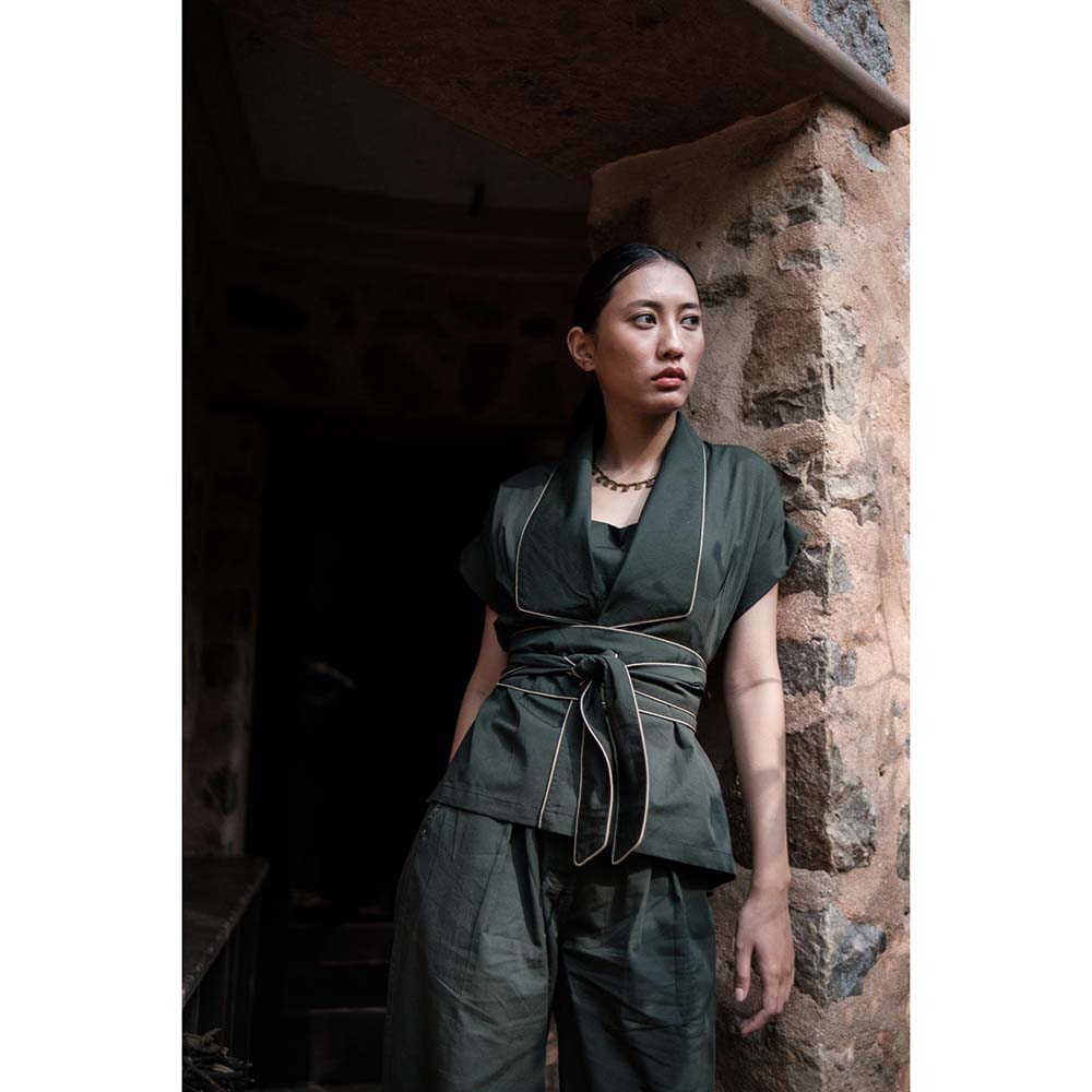 The Terra tribe Olive Berlin Shawl Collar Jacket with Belt (Set of 2)