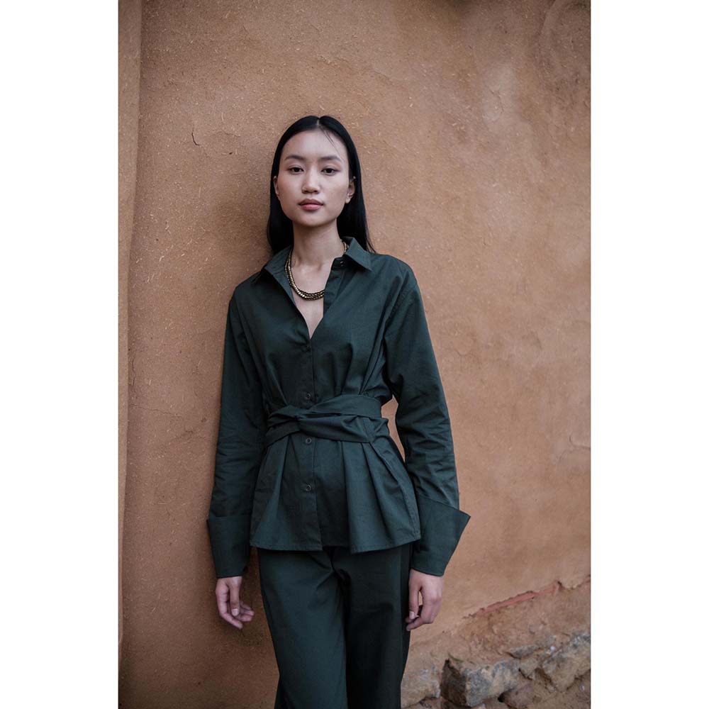 The Terra tribe Olive Nara Front Knot Shirt