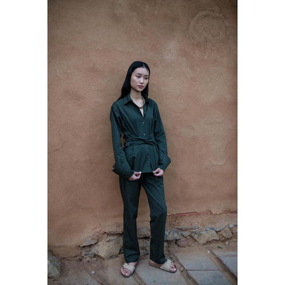 The Terra tribe Olive Nara Front Knot Shirt