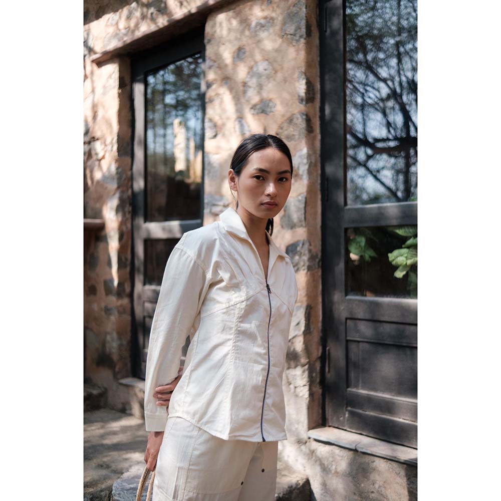 The Terra tribe Off White Arizona Shirt