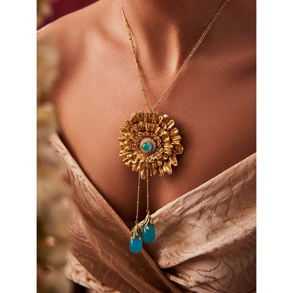 Aulerth Turquoise & Gold Odeta Pendant by Ekaya banaras