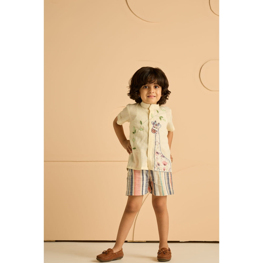 Tilsim by Sagarika Mehrotra Cream Giraffe Shirt & Shorts (Set of 2)