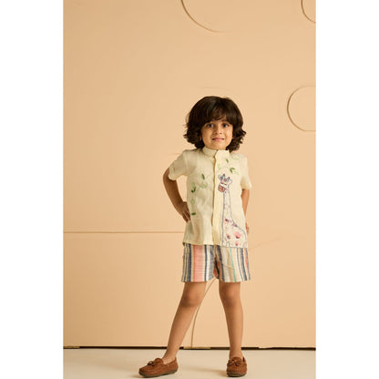 Tilsim by Sagarika Mehrotra Cream Giraffe Shirt & Shorts (Set of 2)