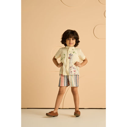 Tilsim by Sagarika Mehrotra Cream Giraffe Shirt & Shorts (Set of 2)