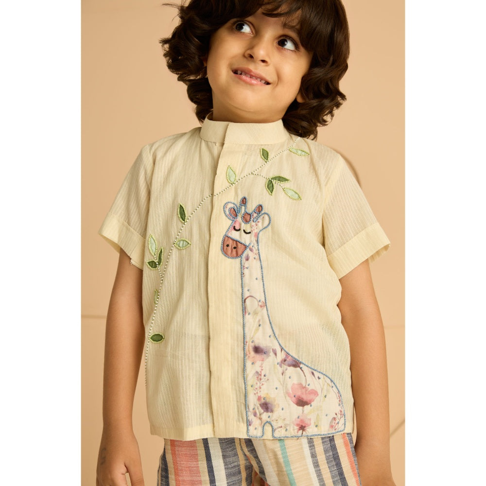 Tilsim by Sagarika Mehrotra Cream Giraffe Shirt & Shorts (Set of 2)