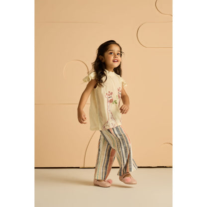 Tilsim by Sagarika Mehrotra Girls Giraffe Co-Ord Cream (Set of 2)