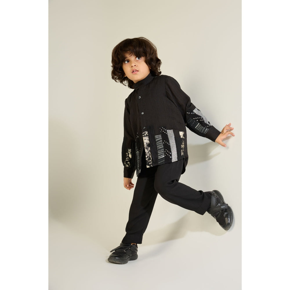 Tilsim by Sagarika Mehrotra Boys Groove Shimmer Shirt Black