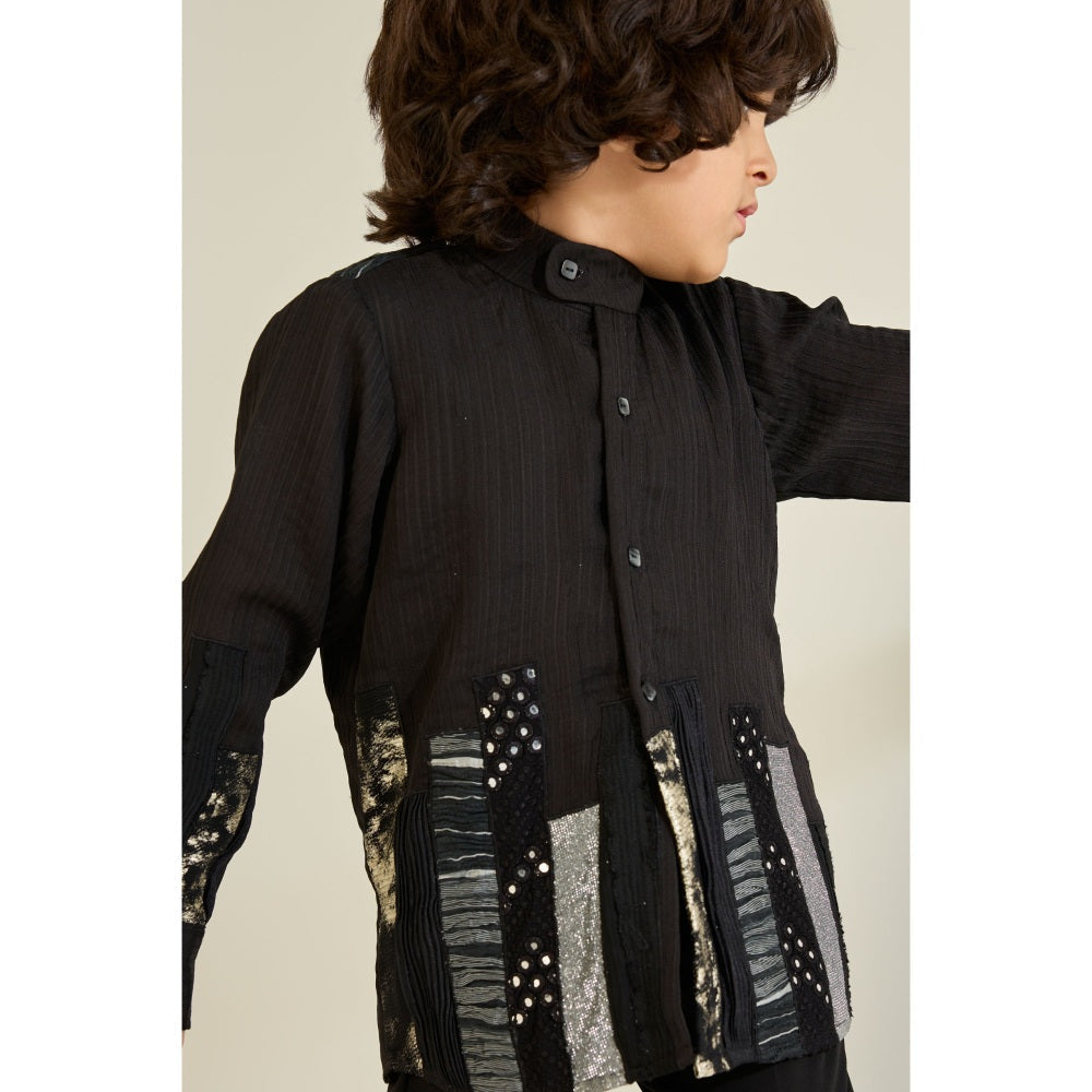 Tilsim by Sagarika Mehrotra Boys Groove Shimmer Shirt Black
