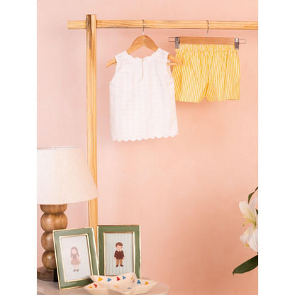 Tilsim by Sagarika Mehrotra Buzz Baby White and Yellow Top and Shorts Set