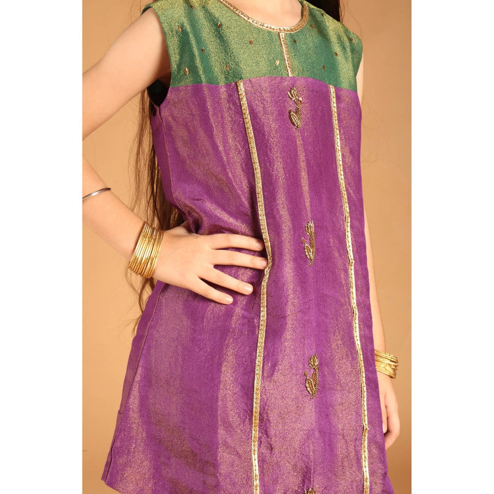 Tilsim by Sagarika Mehrotra Palash Kurta With Patiyala Pant