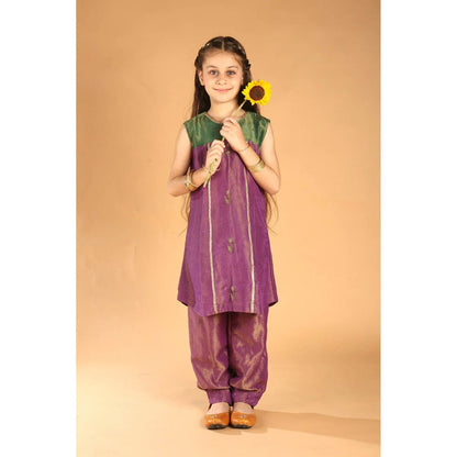 Tilsim by Sagarika Mehrotra Palash Kurta With Patiyala Pant