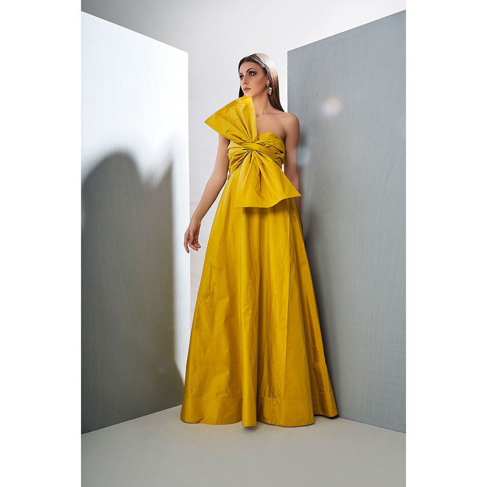 TISHARTH BY SHIVANI Yellow Taffeta Silk Gown