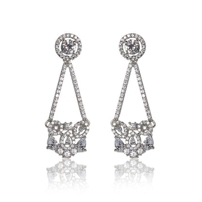 TIZORA Elegant Quaint Diamond Earrings