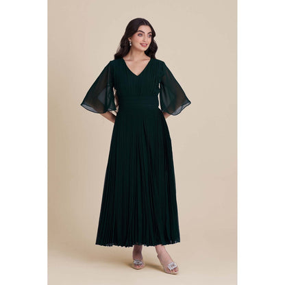 Torsha Grace In Green Dress