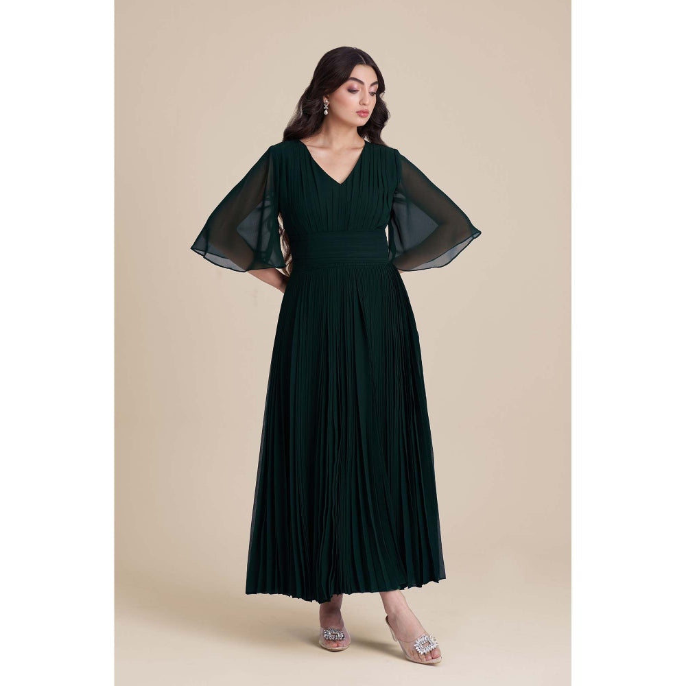 Torsha Grace In Green Dress