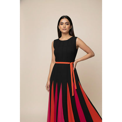 Torsha Colourful Dress with Belt for Women