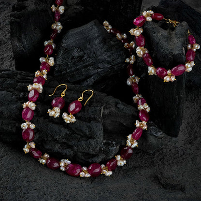 TOTAPARI Tasselled Pearl And Ruby Red Necklace with Earrings