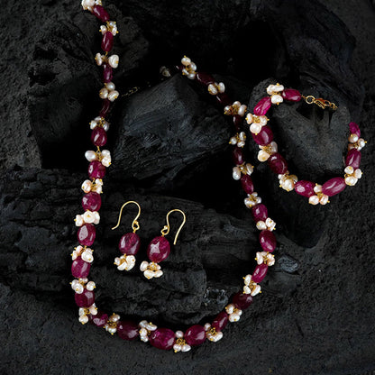 TOTAPARI Tasselled Pearl And Ruby Red Necklace with Earrings