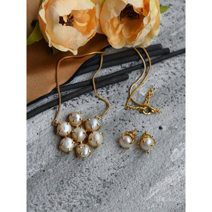 TOTAPARI Pearl Blooms Jewellery Set