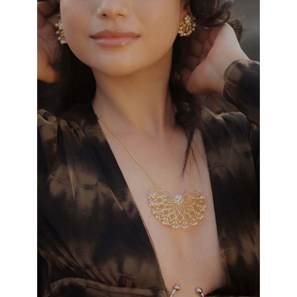 TOTAPARI Gold Water Lily Jewellery Set
