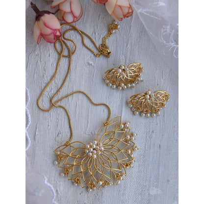TOTAPARI Gold Water Lily Jewellery Set