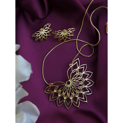 TOTAPARI Gold Lotus Bloom Jewellery Set