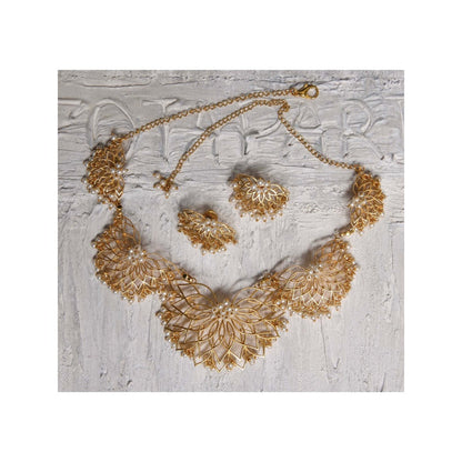 TOTAPARI Gold Padma Haar Jewellery Set