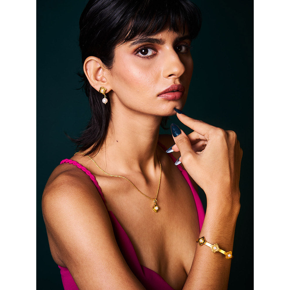 Trazenie Chameli Jewellery Set - Mismatched Earrings with Long Necklace with Bracelet