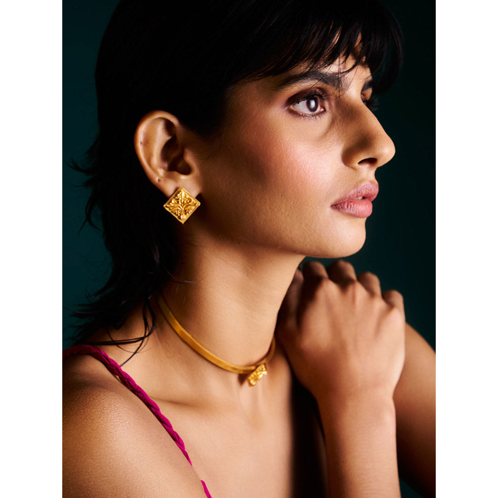 Trazenie Nalini Jewellery Set-Studs with Choker