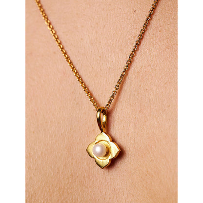 Trazenie Chameli Necklace