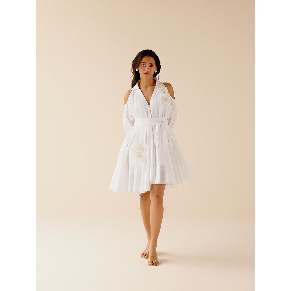 TRISARA White Rose Dress with Belt (Set of 2)