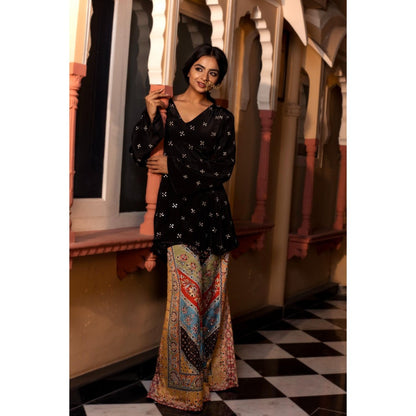 Tussya by Shreya Aadya Black Tunic