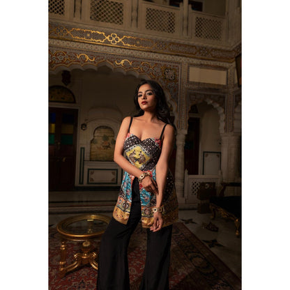 Tussya by Shreya Yuvati Black Bell Leg Sharara