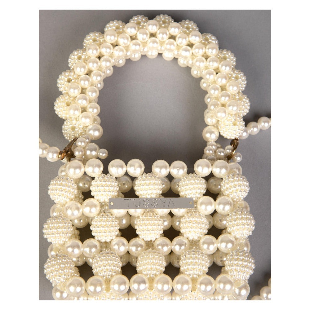 Tussya by Shreya by Shreya Halo Pearl Min - Crystal Sling Bag
