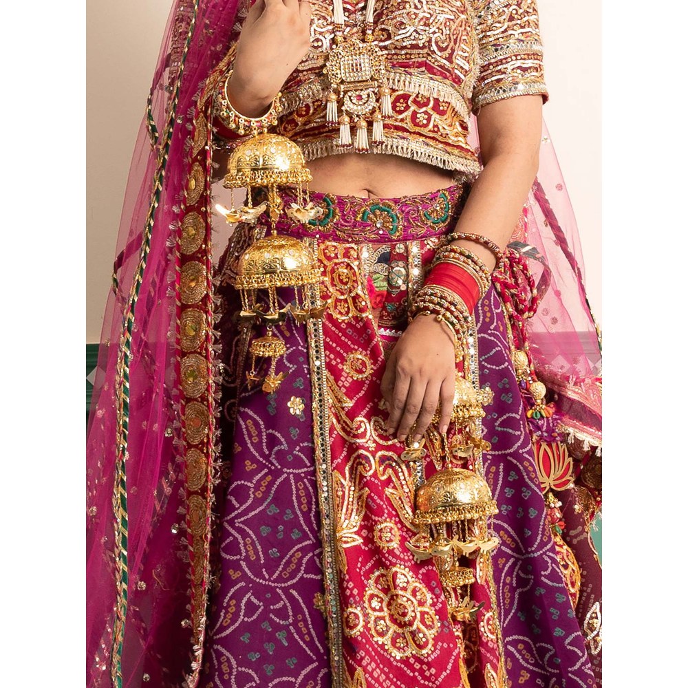Tussya by Shreya Golden Jhoomar Kaleere Set