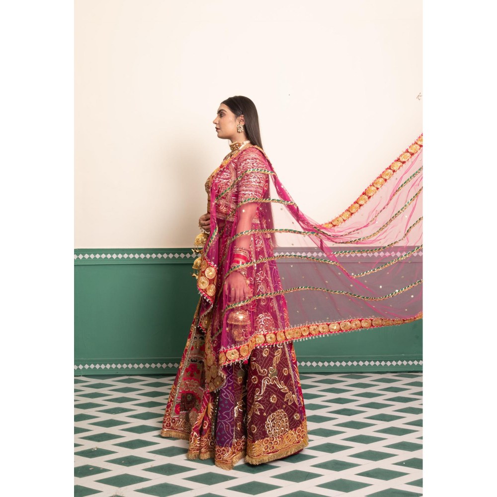 Tussya by Shreya Golden Jhoomar Kaleere Set