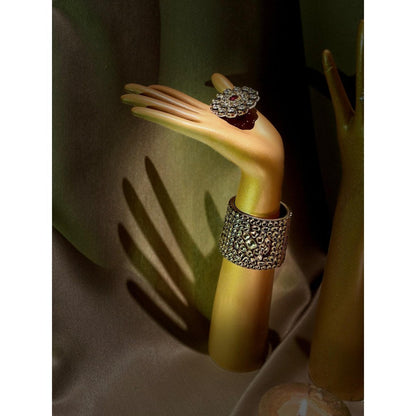 Tussya by Shreya Shahiara Bridal Ring