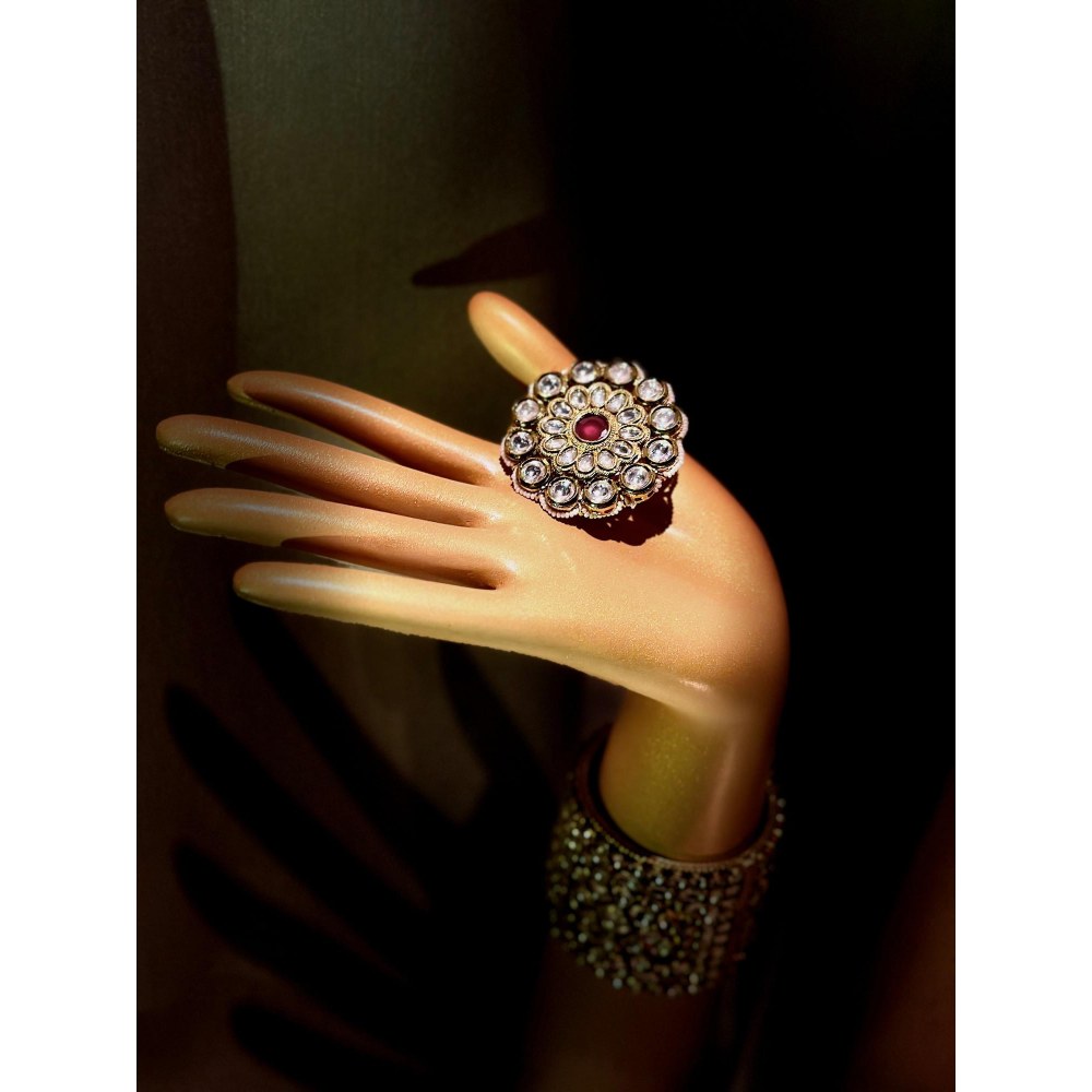 Tussya by Shreya Shahiara Bridal Ring