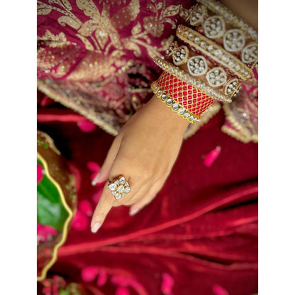 Tussya by Shreya Kashni - Mini