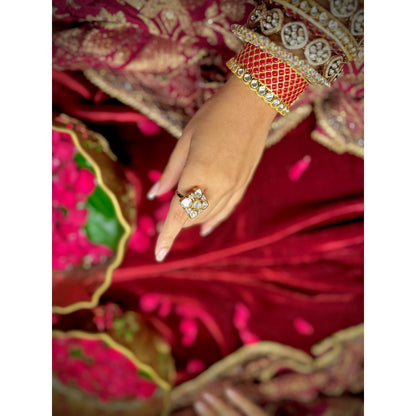 Tussya by Shreya Kashni - Mini