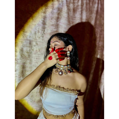 Tussya by Shreya Durra Pearl Set