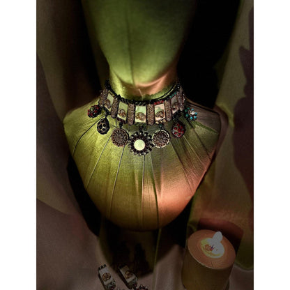Tussya by Shreya Durra Pearl Set