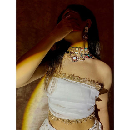 Tussya by Shreya Durra Pearl Set
