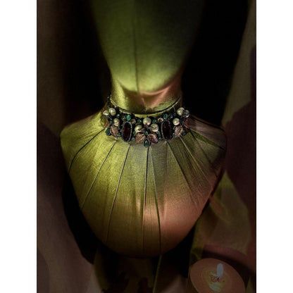 Tussya by Shreya Ratnaloom Choker Set