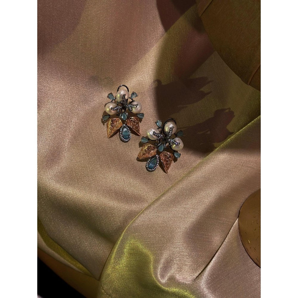 Tussya by Shreya Ratnaloom Choker Set