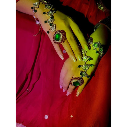 Tussya by Shreya Hiraaz Haath Phool Set