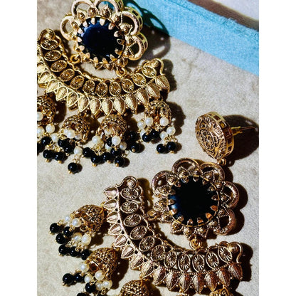 Tussya by Shreya Devalay Earrings (Onyx)
